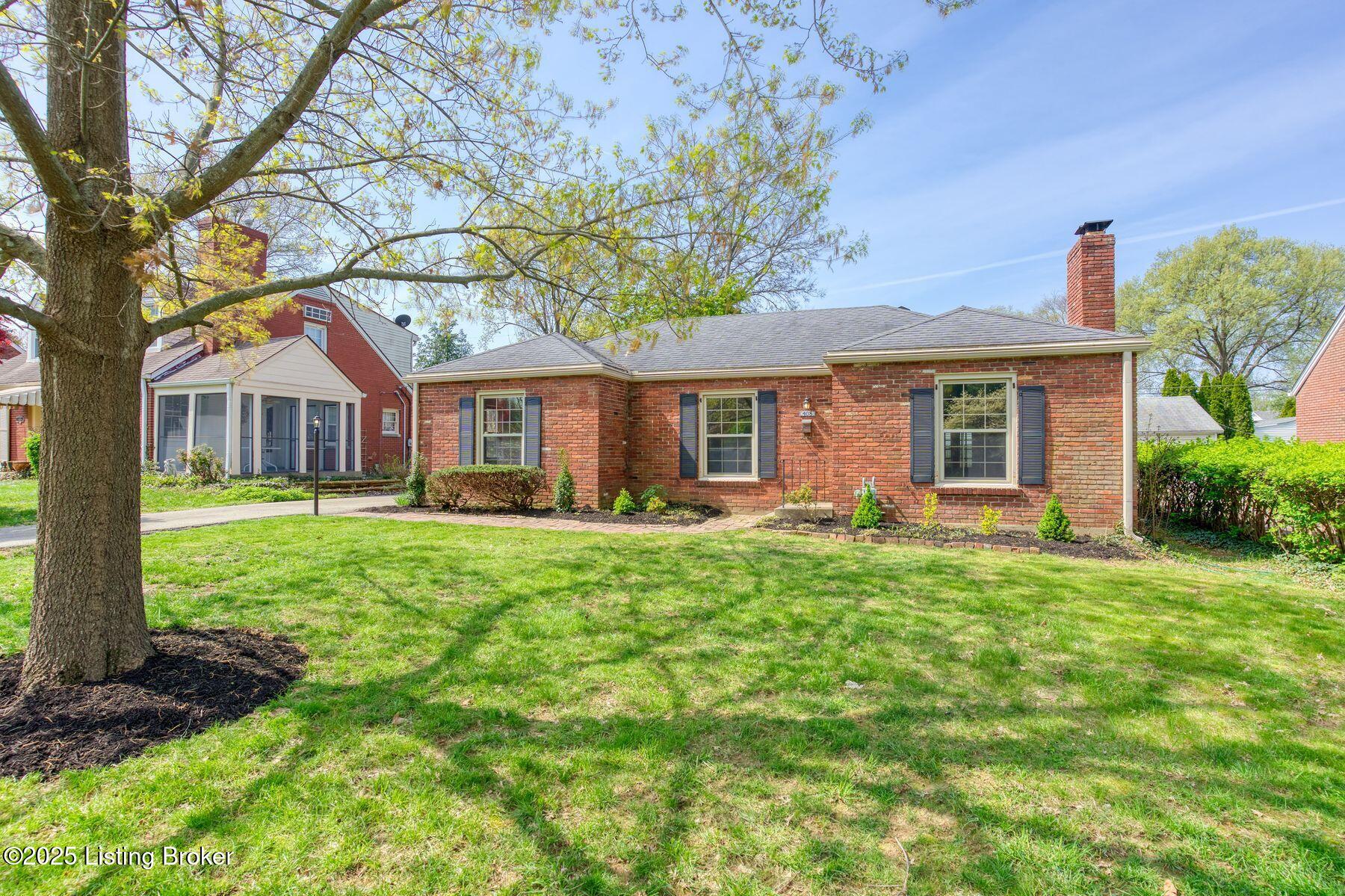 408 Oread Road Louisville, KY 40207 - Photo 2 of 39 photo_online_002