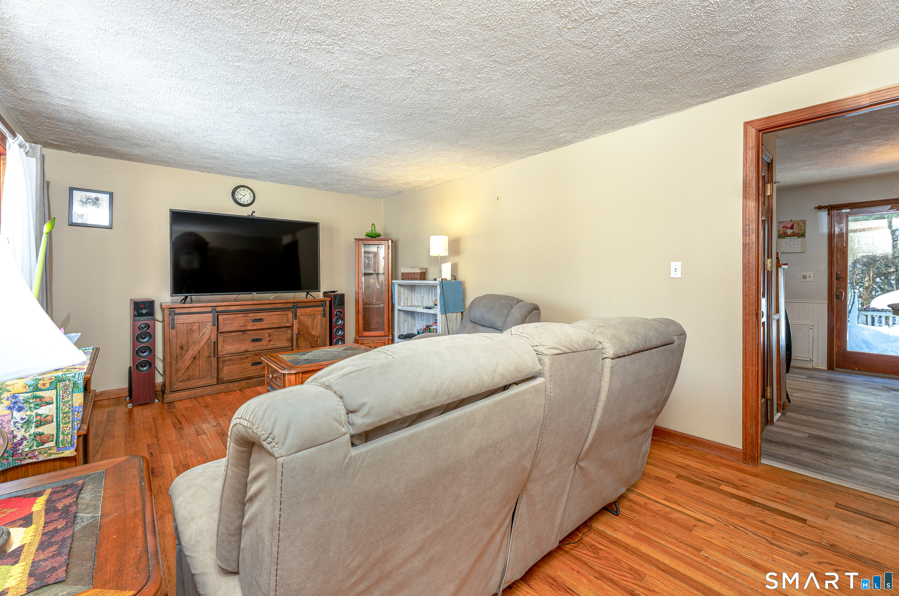 79 Roosevelt Boulevard Enfield, CT 06082 - Photo 7 of 28