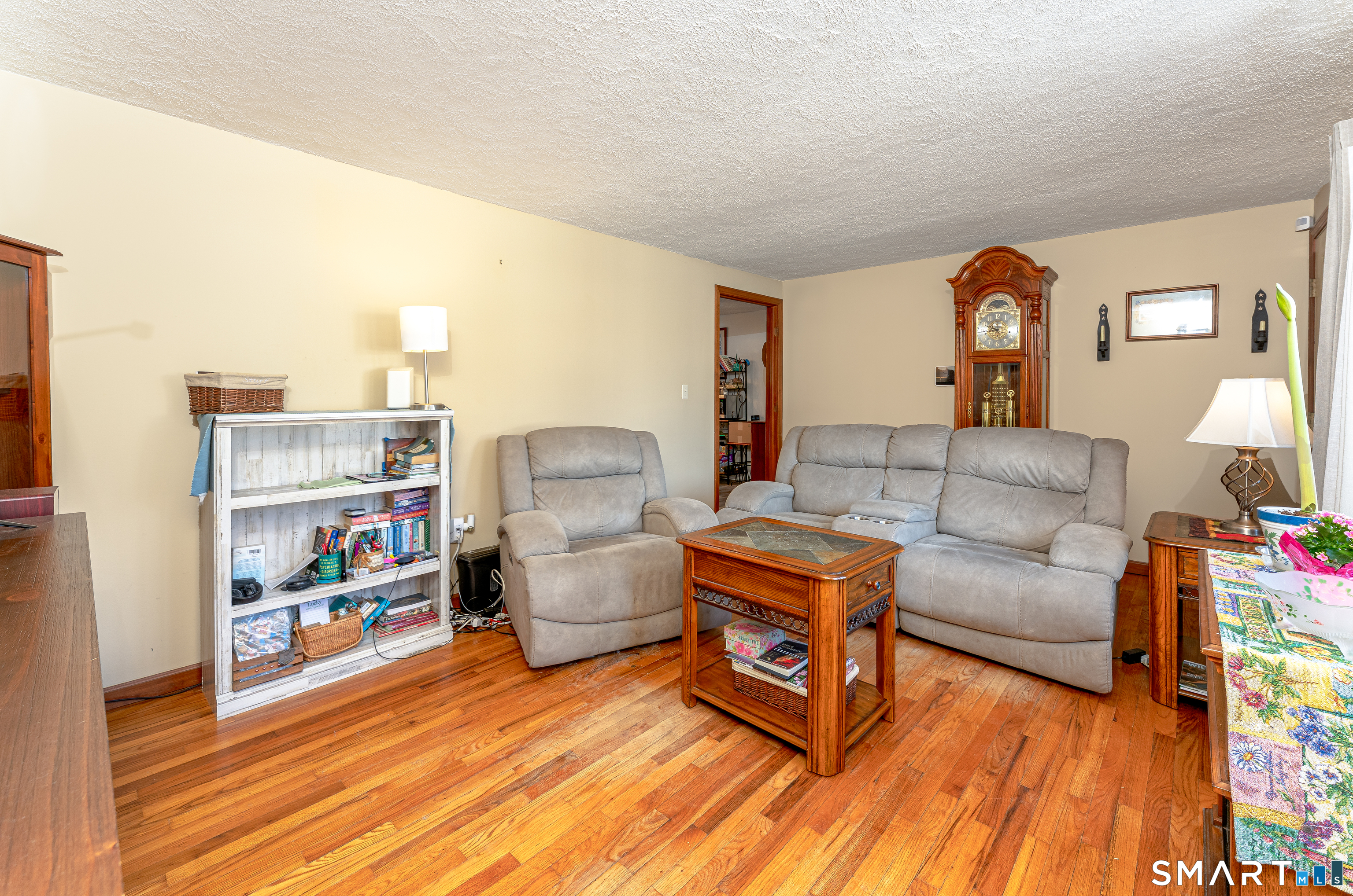 79 Roosevelt Boulevard Enfield, CT 06082 - Photo 9 of 28