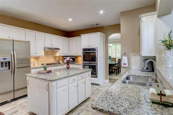 $657,900 | 11910 Wishing Well Court, Frisco, TX 75035