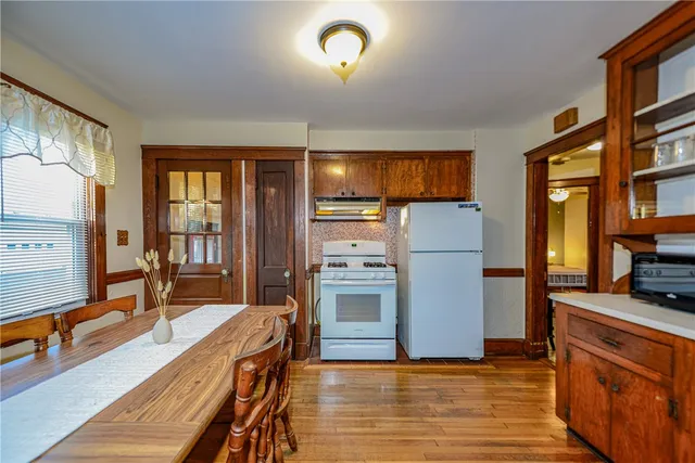 $785,000 | 222 Peckham Avenue, Middletown, RI 02842