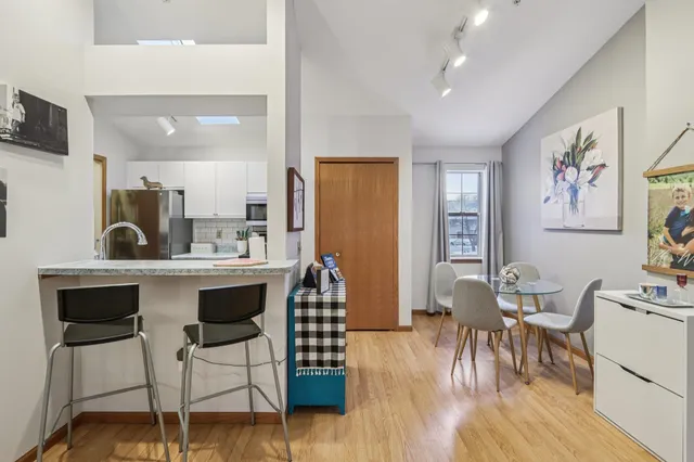 $265,000 | 279 Kearney Way, Waunakee, WI 53597