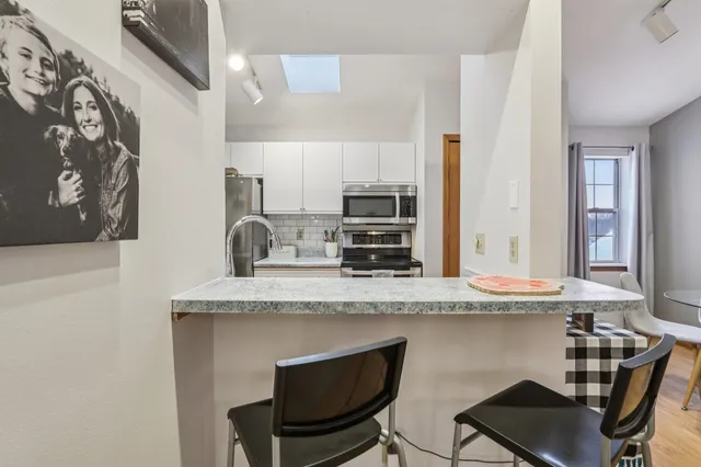 $265,000 | 279 Kearney Way, Waunakee, WI 53597