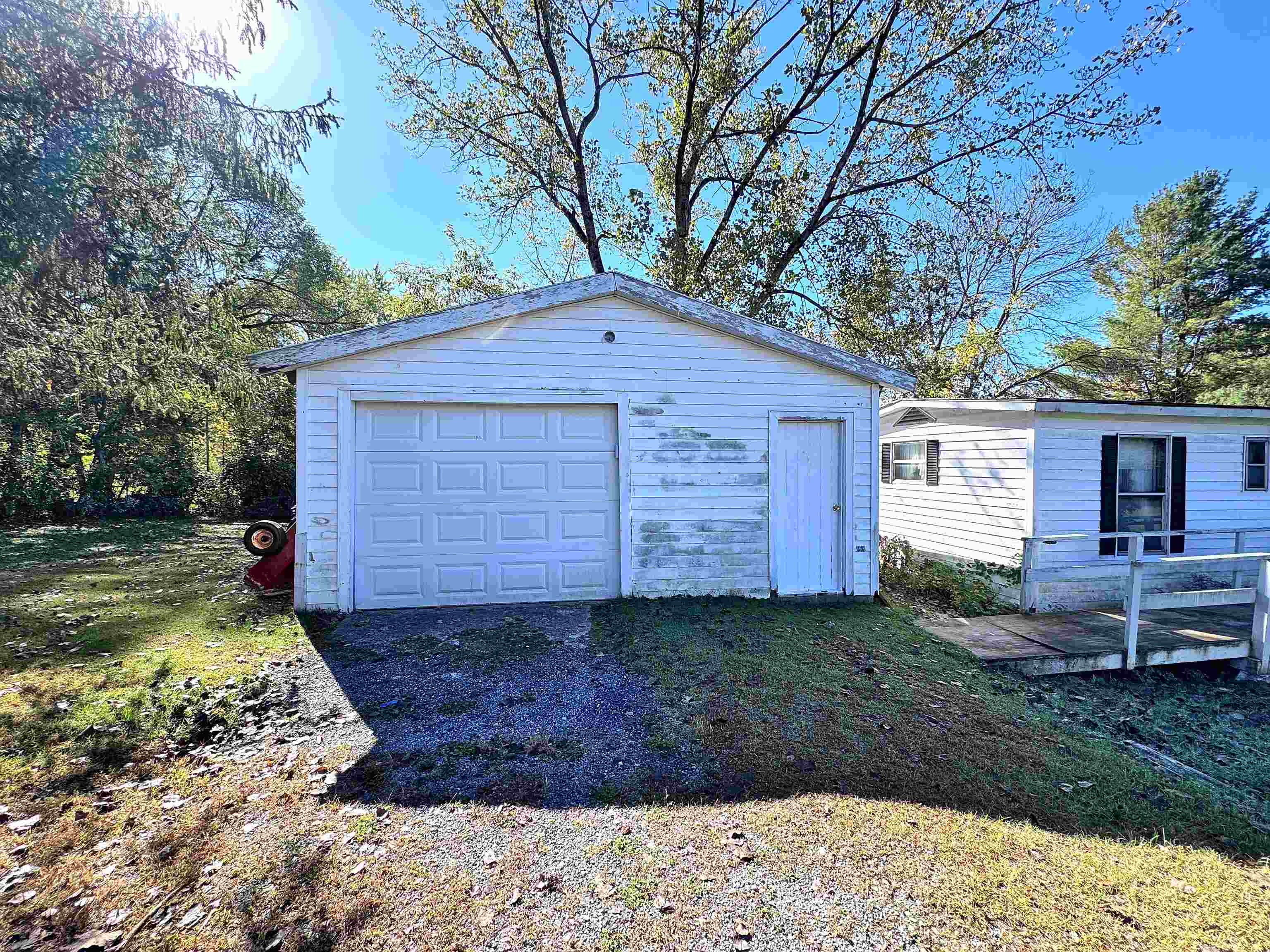 889 Overlea Road Bennington, VT 05201 - Photo 3 of 53