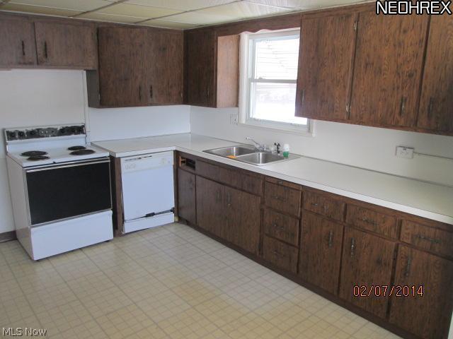 2628 Saybrook Road Cleveland, OH 44118 - Photo 9 of 10 Gallery Image 9