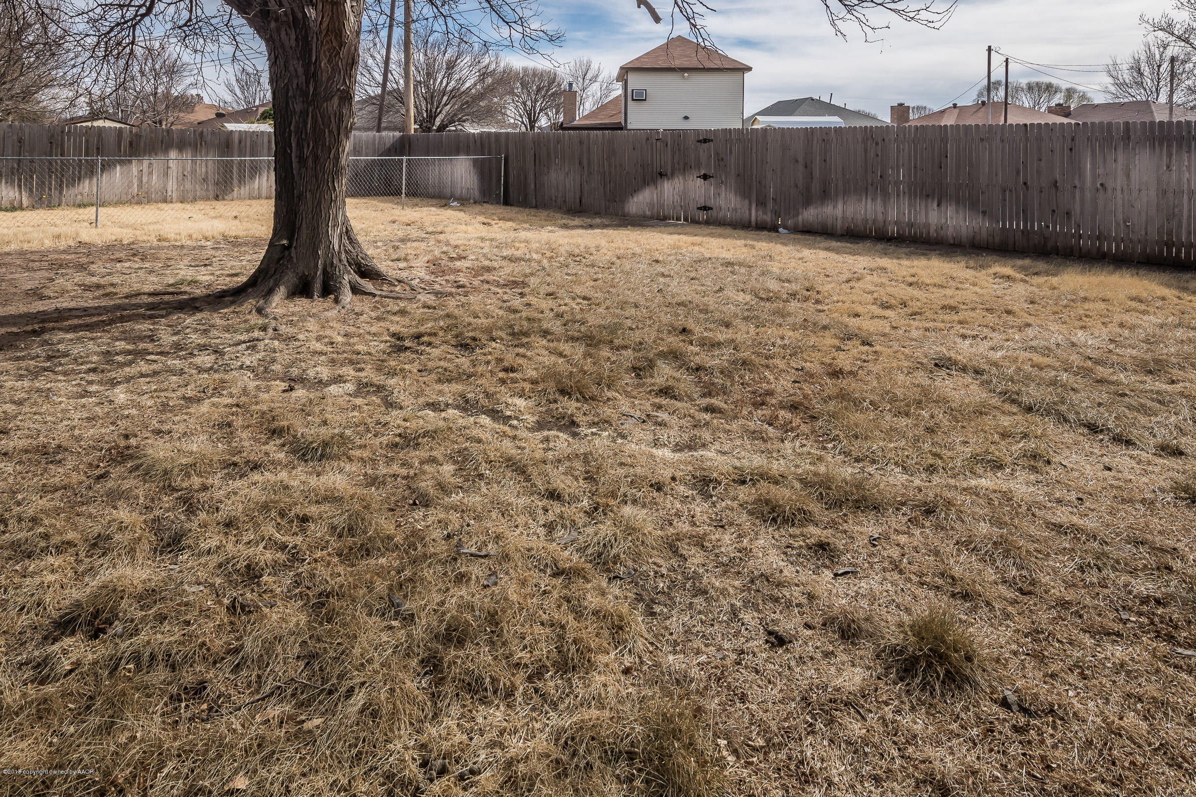 6202 Rutgers Street Amarillo, TX 79109 - Photo 18 of 18 Back Yard_