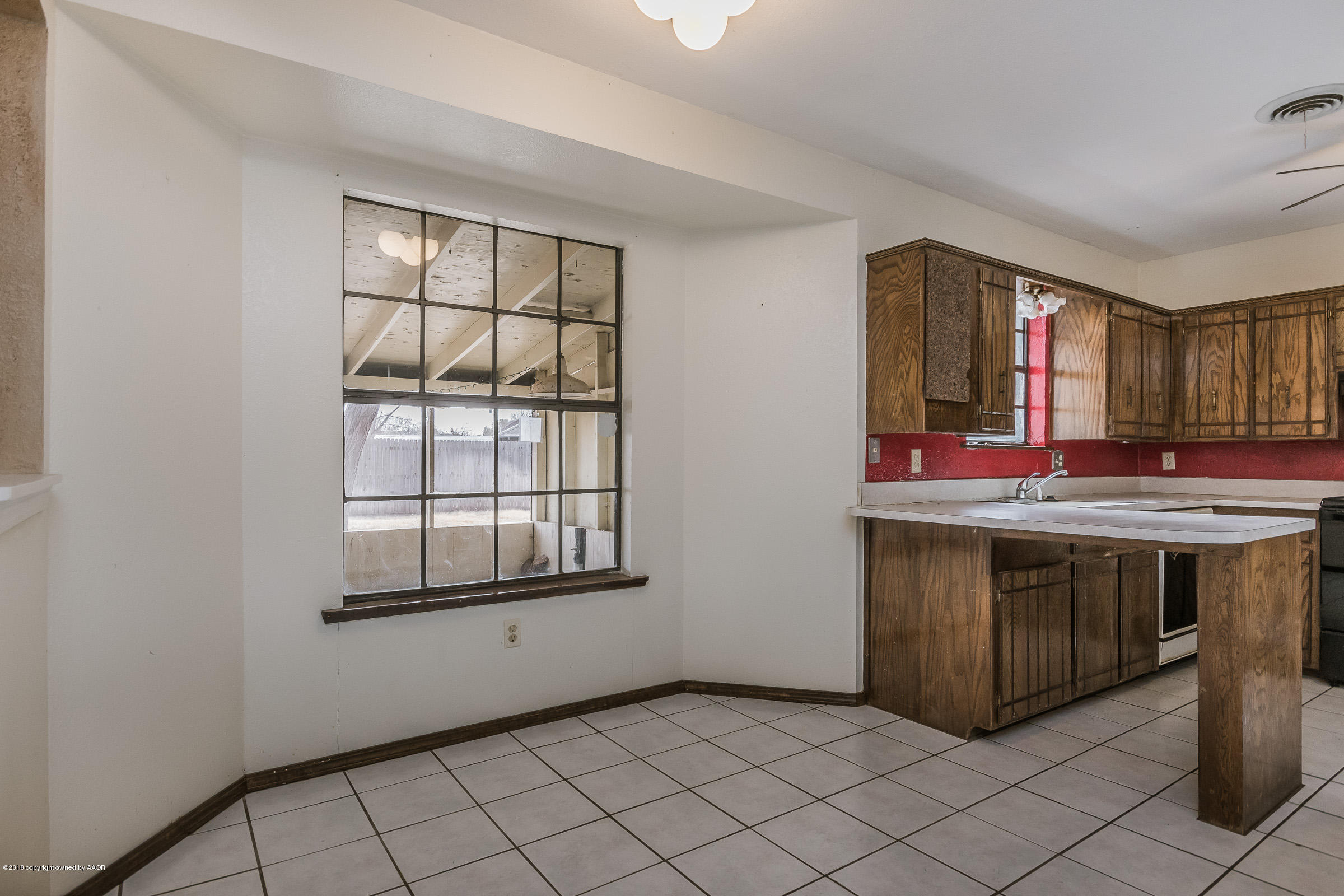 6202 Rutgers Street Amarillo, TX 79109 - Photo 3 of 18 Dining Area_