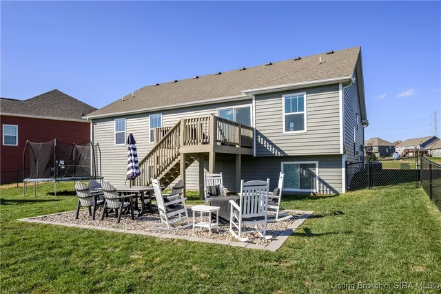 $374,900 | 4534 Venice Way, Sellersburg, IN 47172