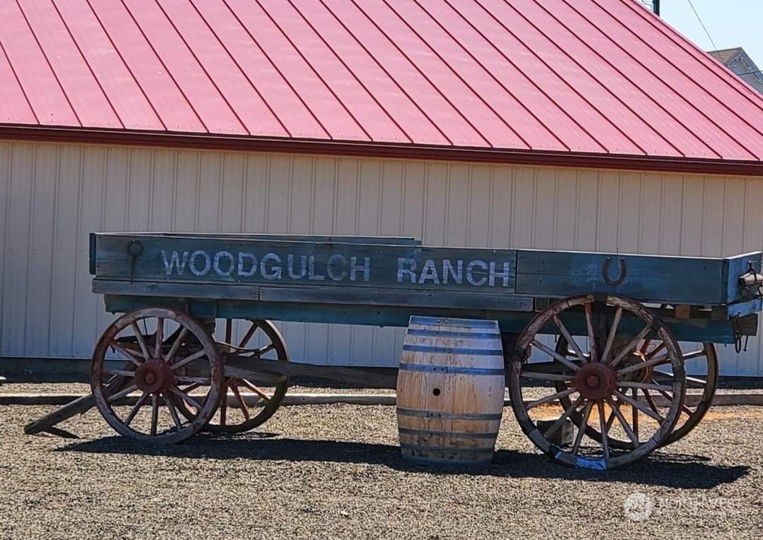 205 Middle Road Bickleton, WA 99322 - Photo 11 of 19 a front view of a table with chairs