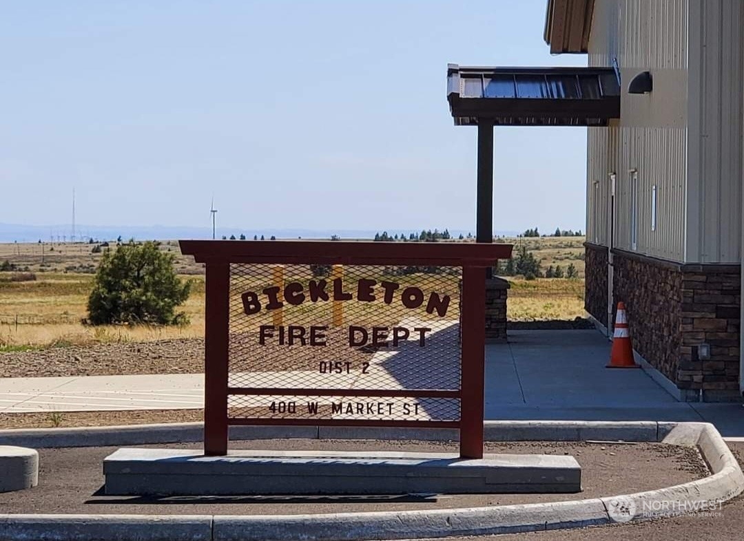 205 Middle Road Bickleton, WA 99322 - Photo 14 of 19 a view of entryway