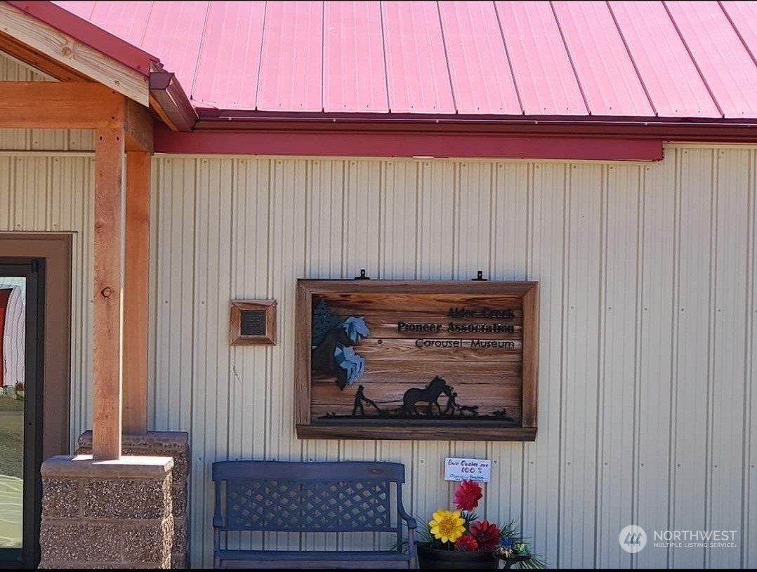 205 Middle Road Bickleton, WA 99322 - Photo 10 of 19 a view of a front door of house