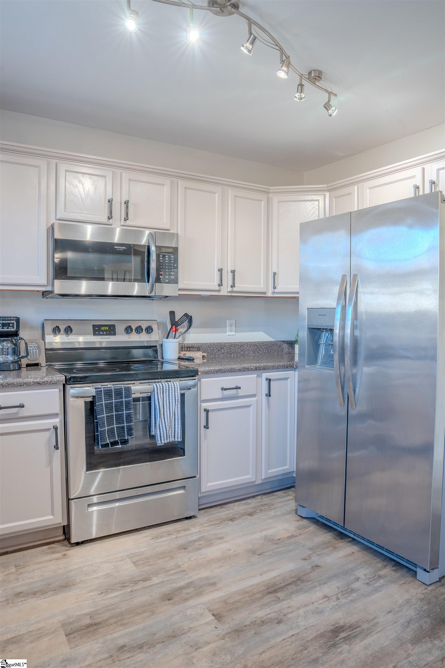 48 Brisbane Drive Fountain Inn, SC 29644 - Photo 11 of 33