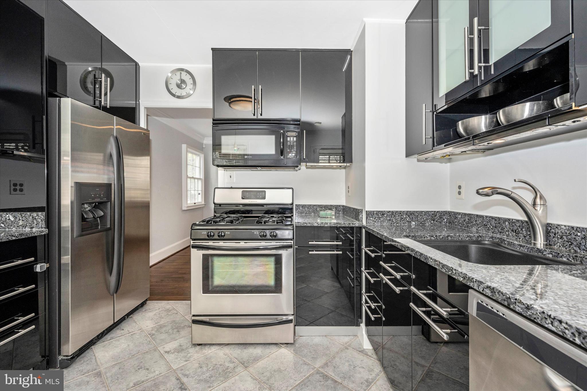 1929 Henry Road Rockville, MD 20851 - Photo 13 of 47 Gallery Image 13