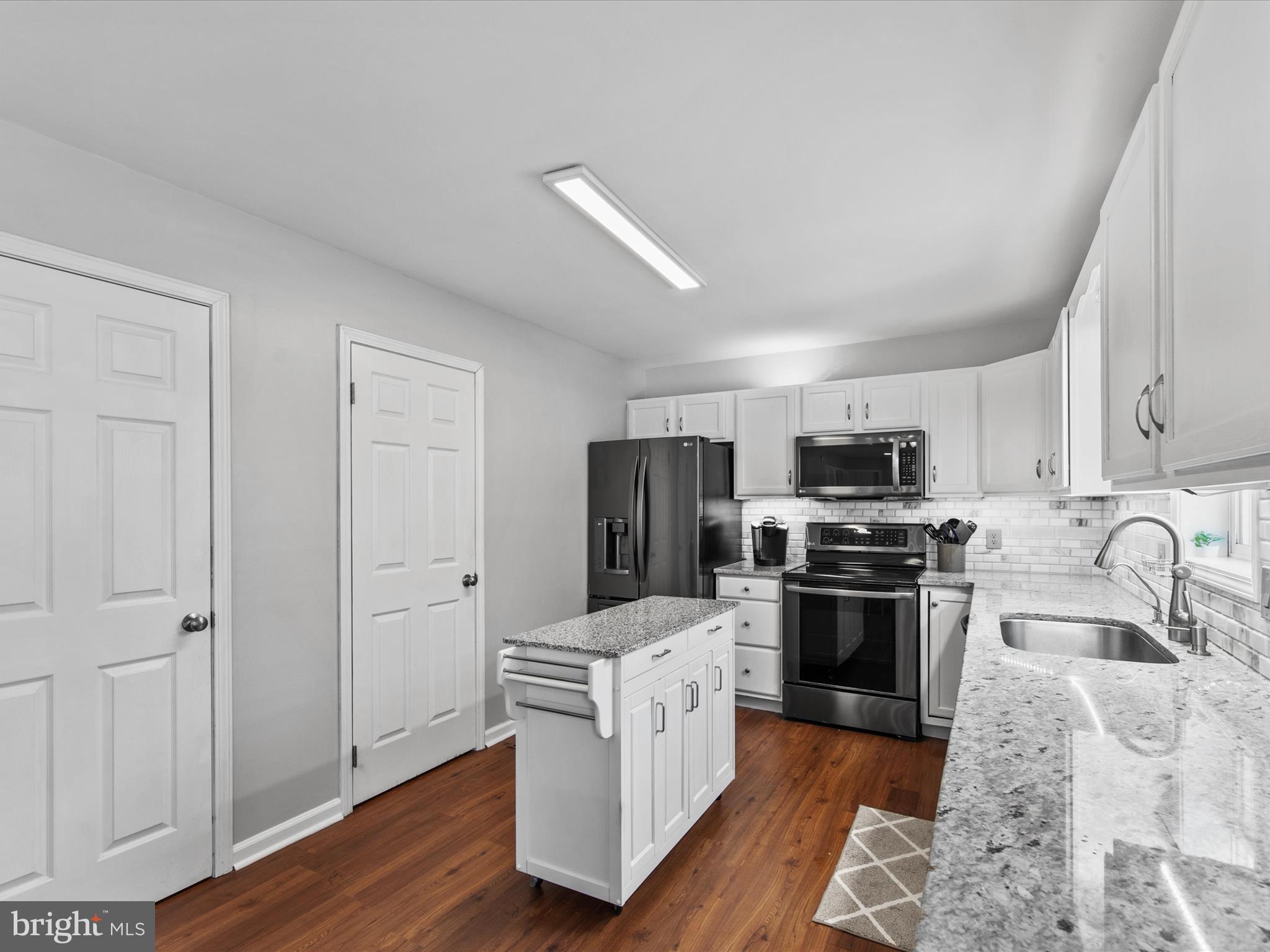 24339 Banks Road Millsboro, DE 19966 - Photo 11 of 40 Kitchen