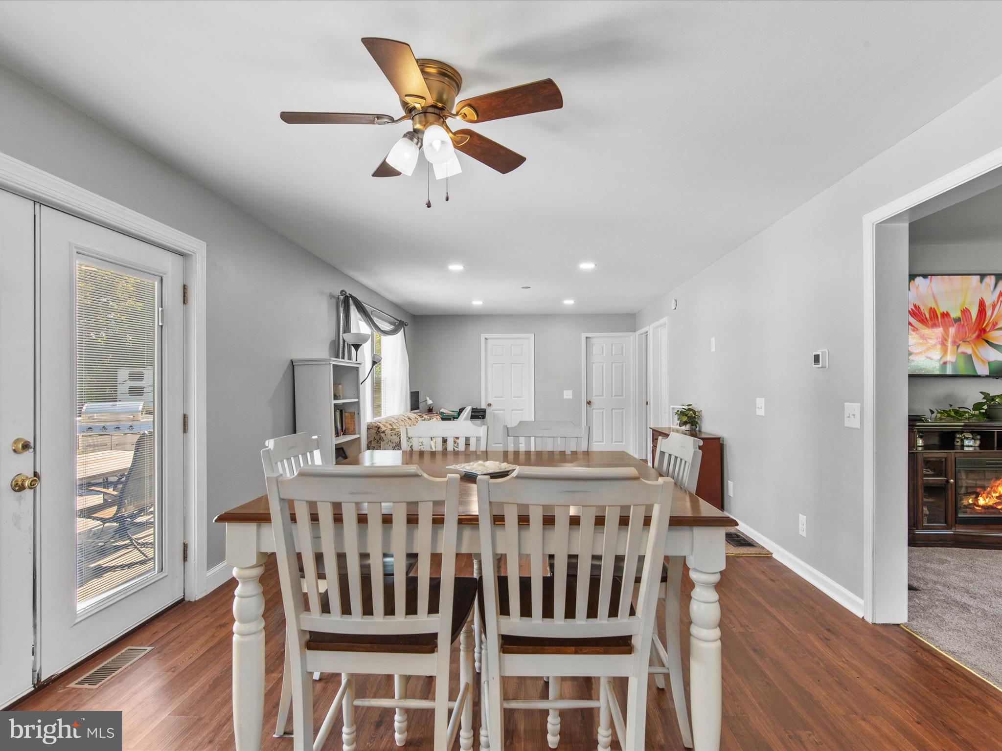 24339 Banks Road Millsboro, DE 19966 - Photo 13 of 40 Dining Area