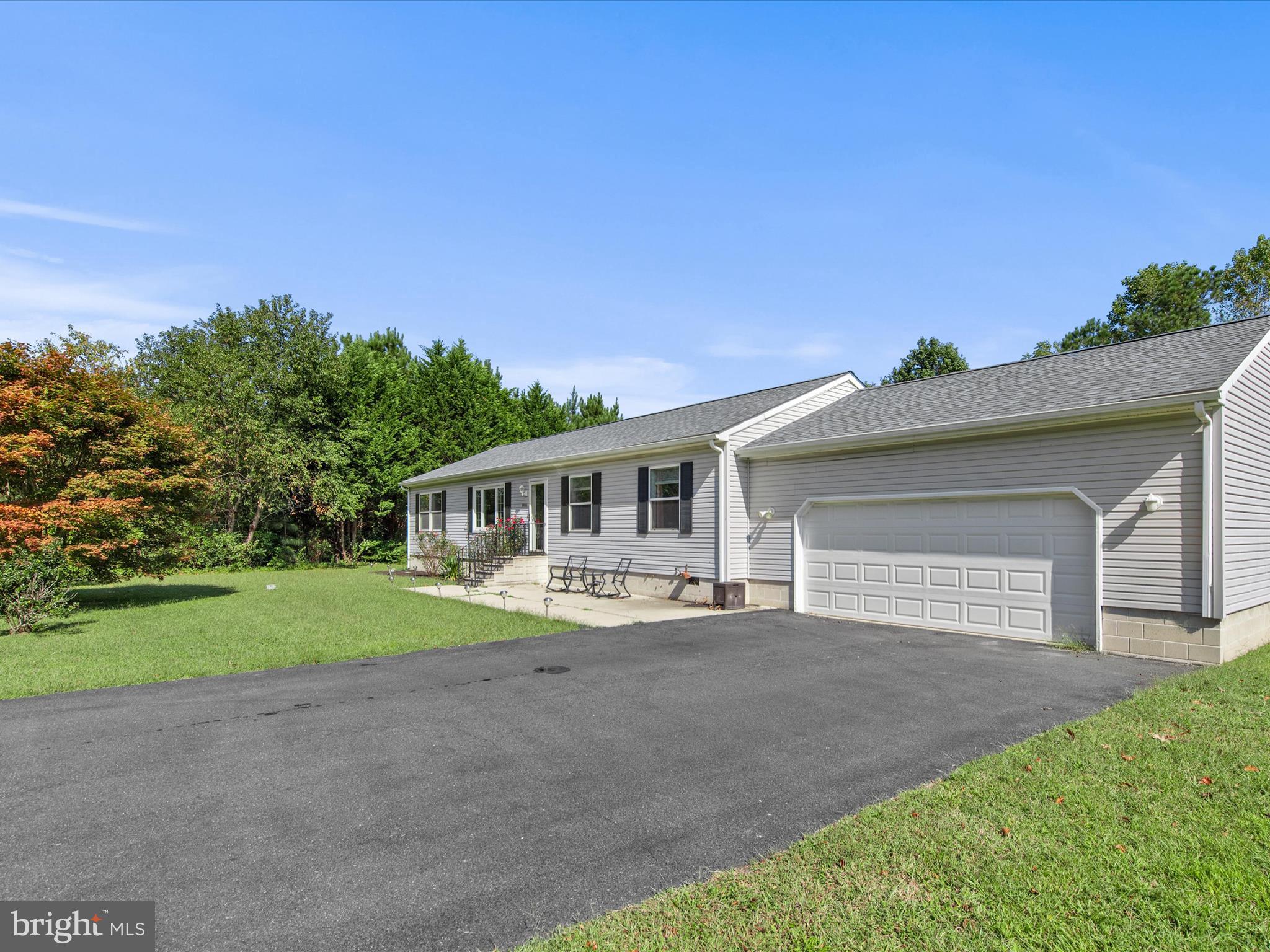 24339 Banks Road Millsboro, DE 19966 - Photo 2 of 40 Front of Home