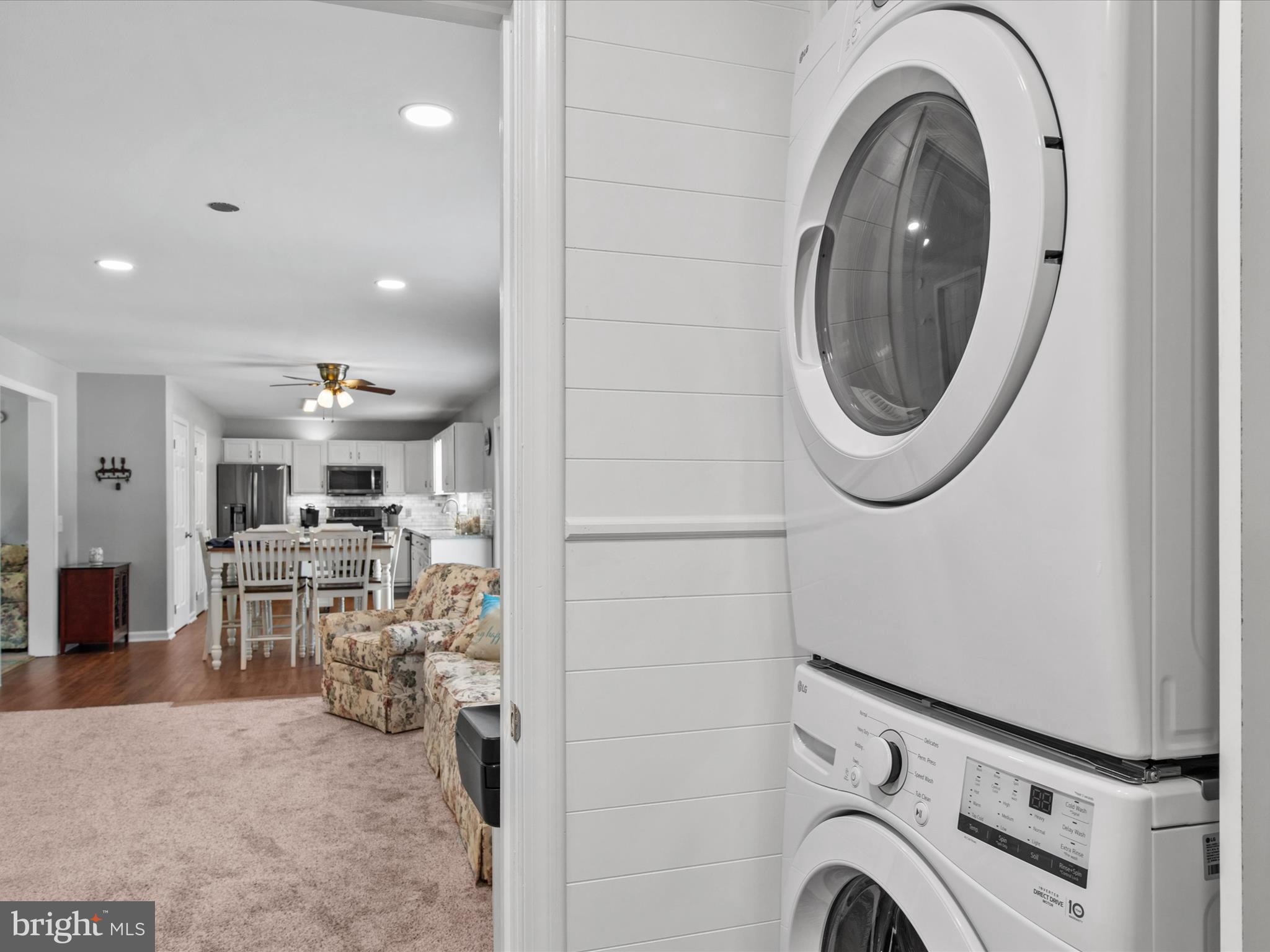 24339 Banks Road Millsboro, DE 19966 - Photo 23 of 40 Laundry Room