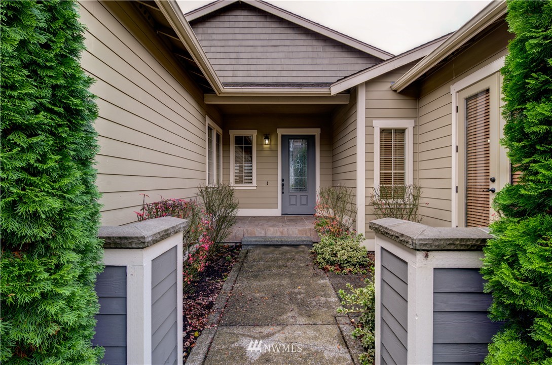 1740 Skyline Ridge Lane Southwest Tumwater, WA 98512 - Photo 2 of 25