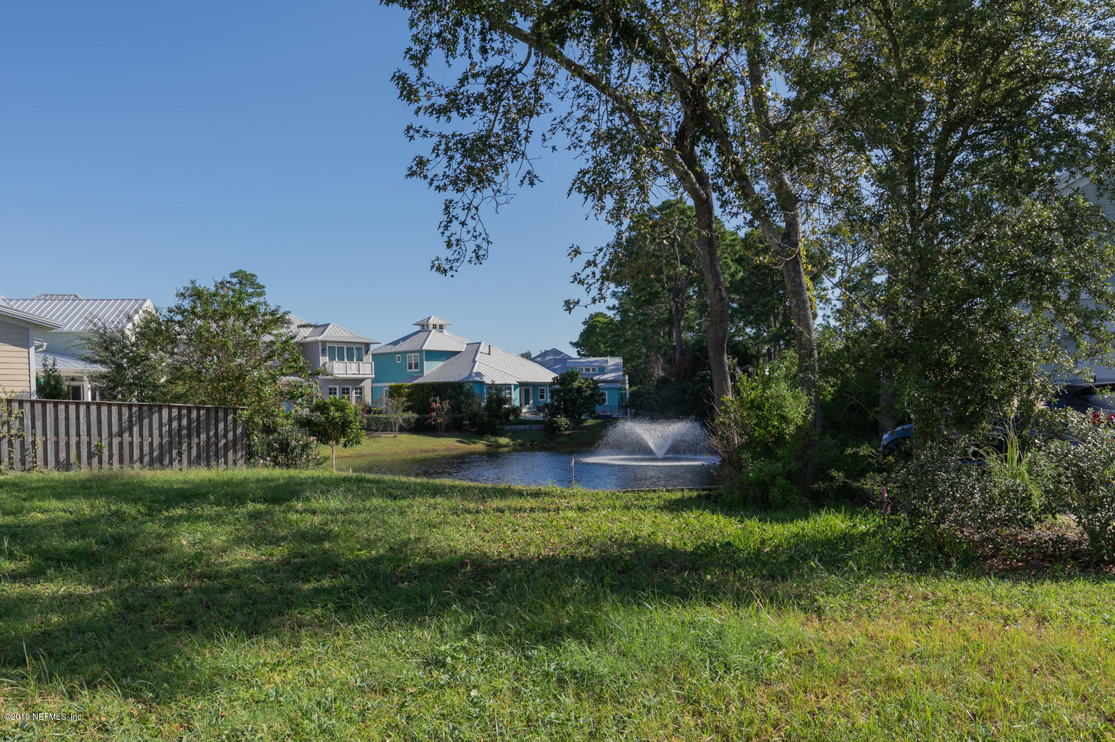 3743 Coconut Key Jacksonville Beach, FL 32250 - Photo 4 of 20 a view of a garden