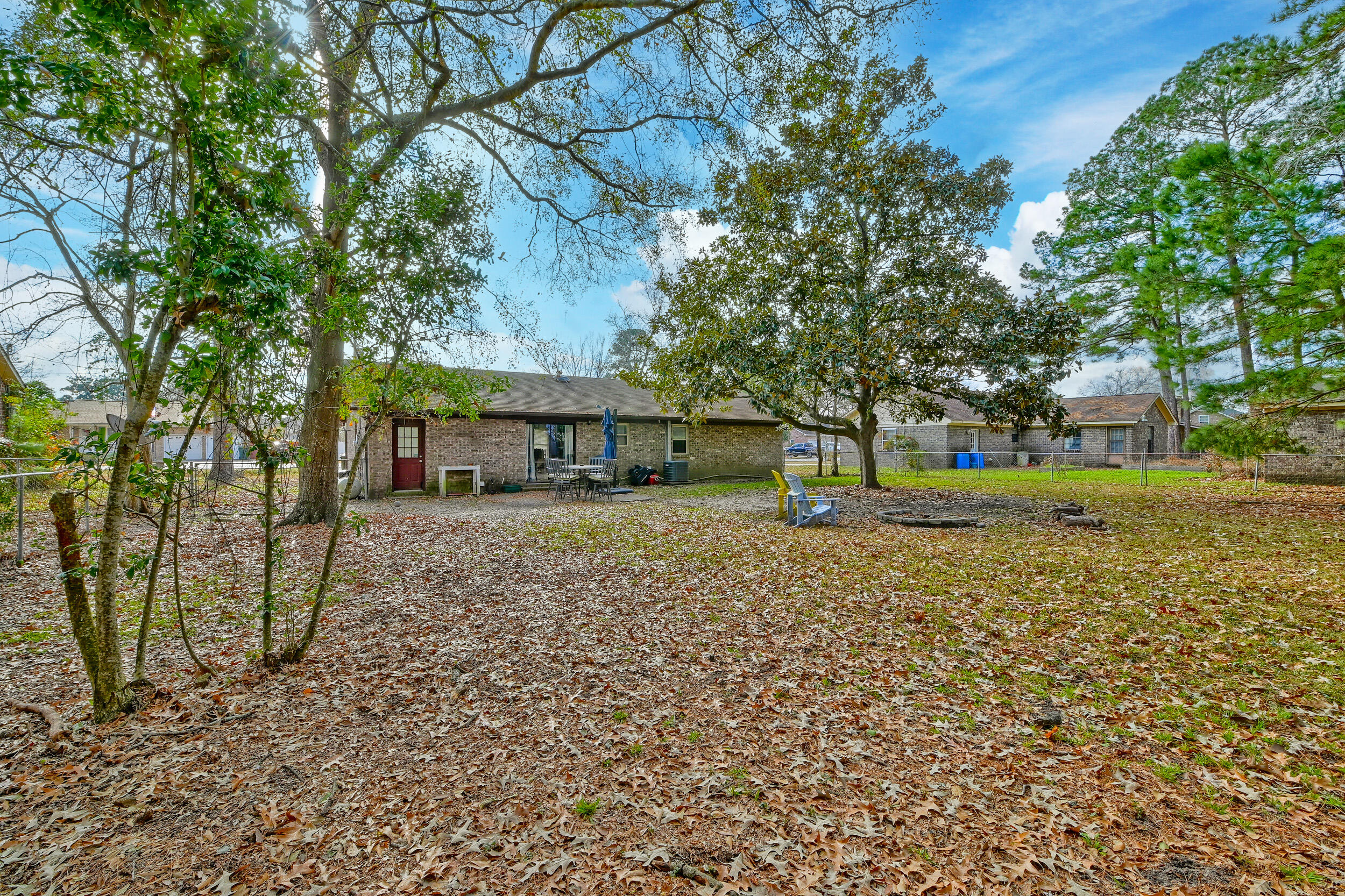 208 Janice Street Goose Creek, SC 29445 - Photo 29 of 32 DSC_7607-HDR(5)