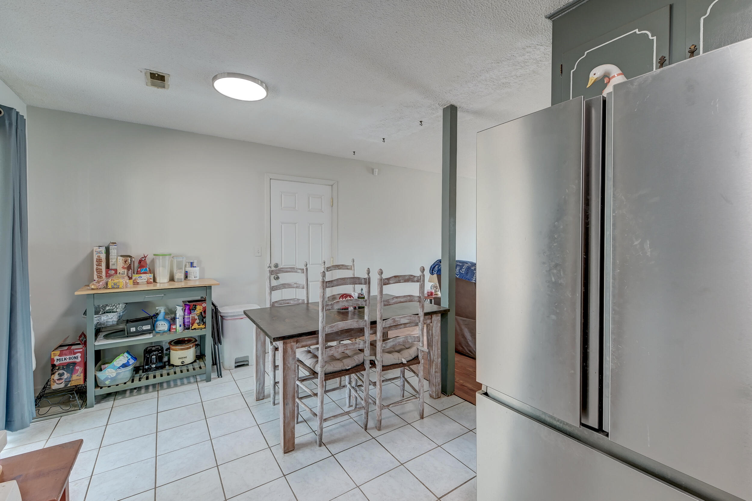 208 Janice Street Goose Creek, SC 29445 - Photo 5 of 32 DSC_7548_49_50_51_52