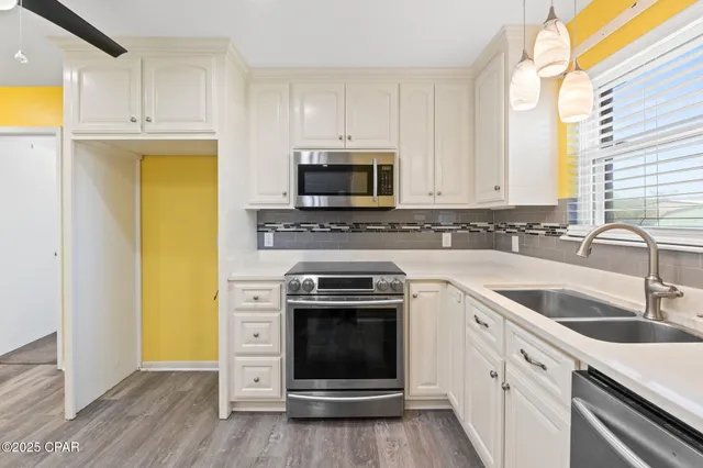 $395,000 | 326 Moore Drive, Lynn Haven, FL 32444