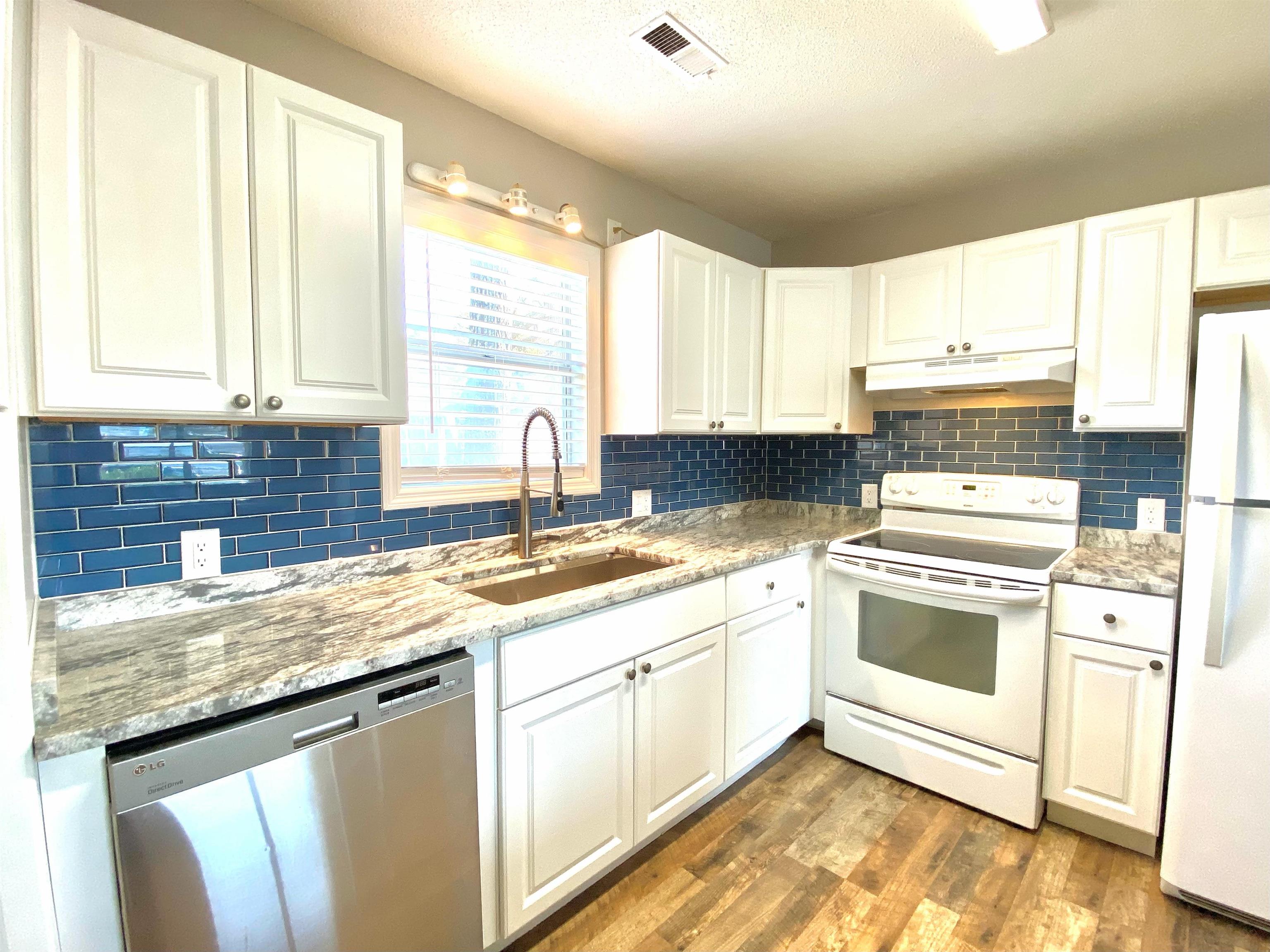 13 South Poplar Drive Surfside Beach, SC 29575 - Photo 20 of 31