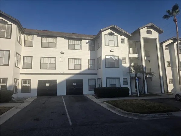 $1,500 | 2214 Grand Cayman Court, Unit 1516, Kissimmee, FL 34741
