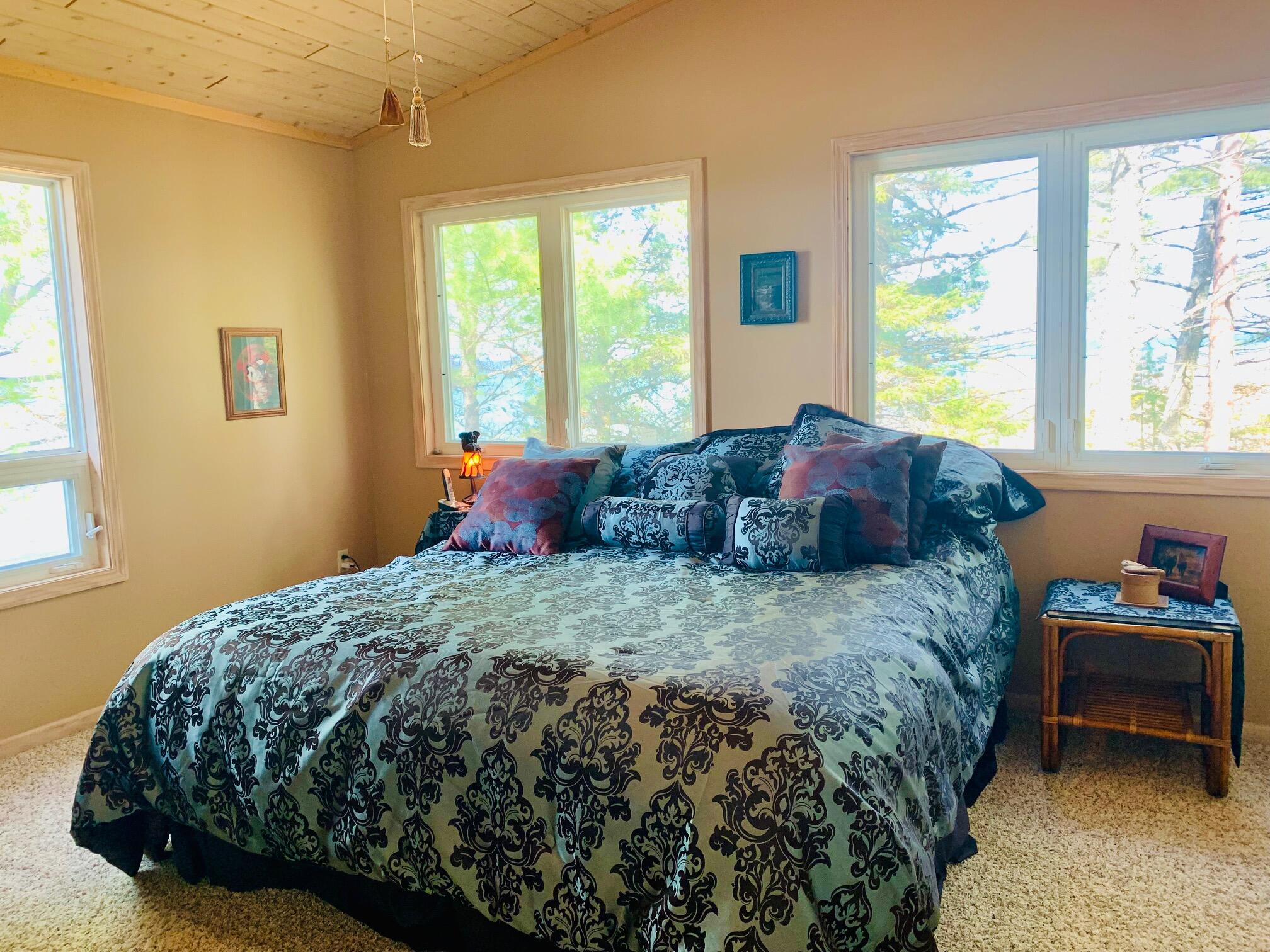 29596 West North Shore Road Paradise, MI 49768 - Photo 28 of 60 Gallery Image 28