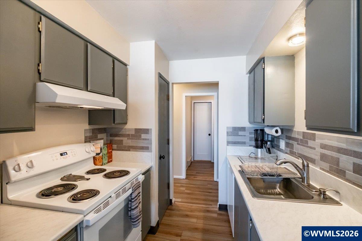950 Evergreen Road, Unit 311 Woodburn, OR 97071 - Photo 16 of 46 Gallery Image 16