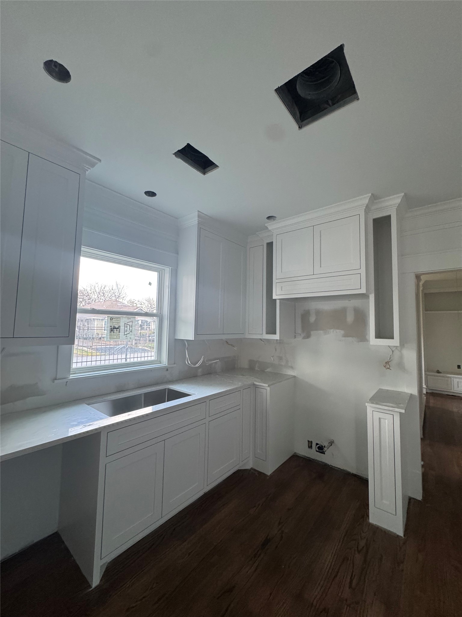 1208 Caplin Street Houston, TX 77022 - Photo 10 of 35