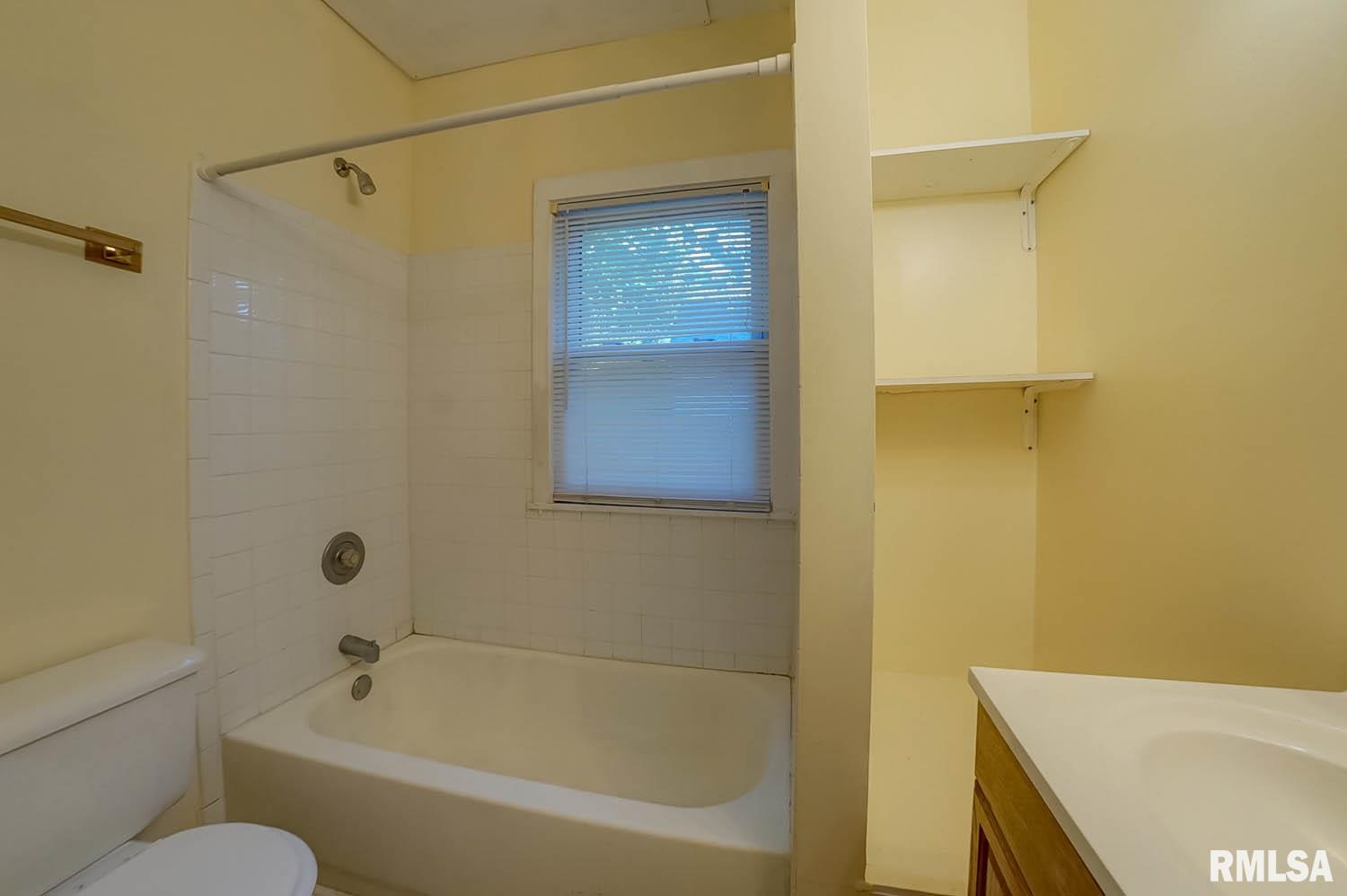 1019 North 4th Street Springfield, IL 62702 - Photo 13 of 29
