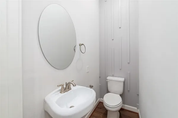 $2,900 | 902 West 20th Street, Unit A, Houston, TX 77008