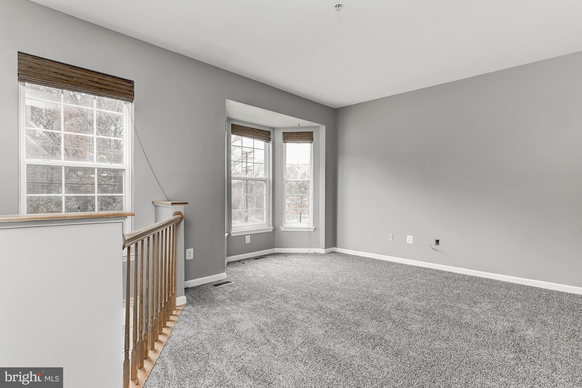 23 Springtide Court Baltimore, MD 21220 - Photo 6 of 33 Living Room