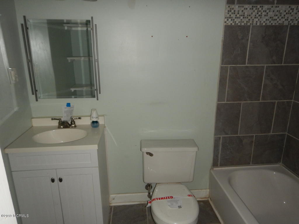 1007 Rhem Street Kinston, NC 28501 - Photo 12 of 15 25 BATH
