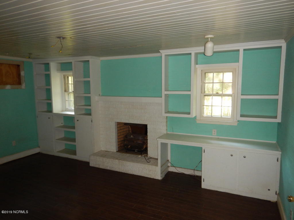 1007 Rhem Street Kinston, NC 28501 - Photo 10 of 15 23 DEN