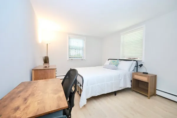 $3,600 | 11 Cogswell Avenue, Unit 6, Cambridge, MA 02140