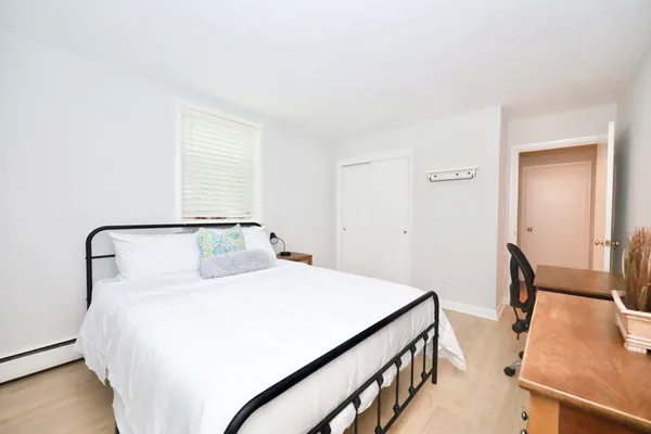 $3,600 | 11 Cogswell Avenue, Unit 6, Cambridge, MA 02140