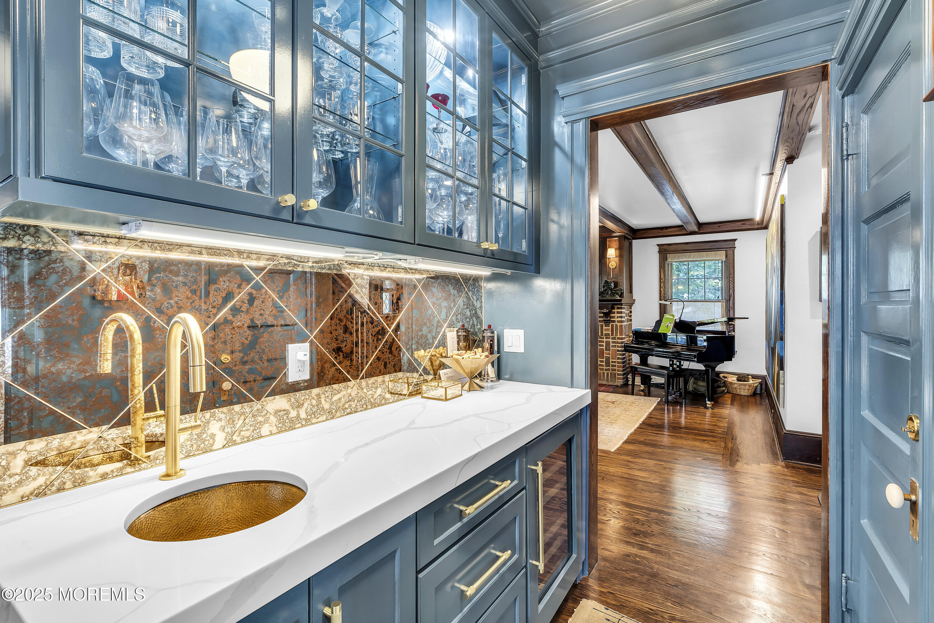 703 7th Avenue Asbury Park, NJ 07712 - Photo 10 of 47 015_dsc07058_419