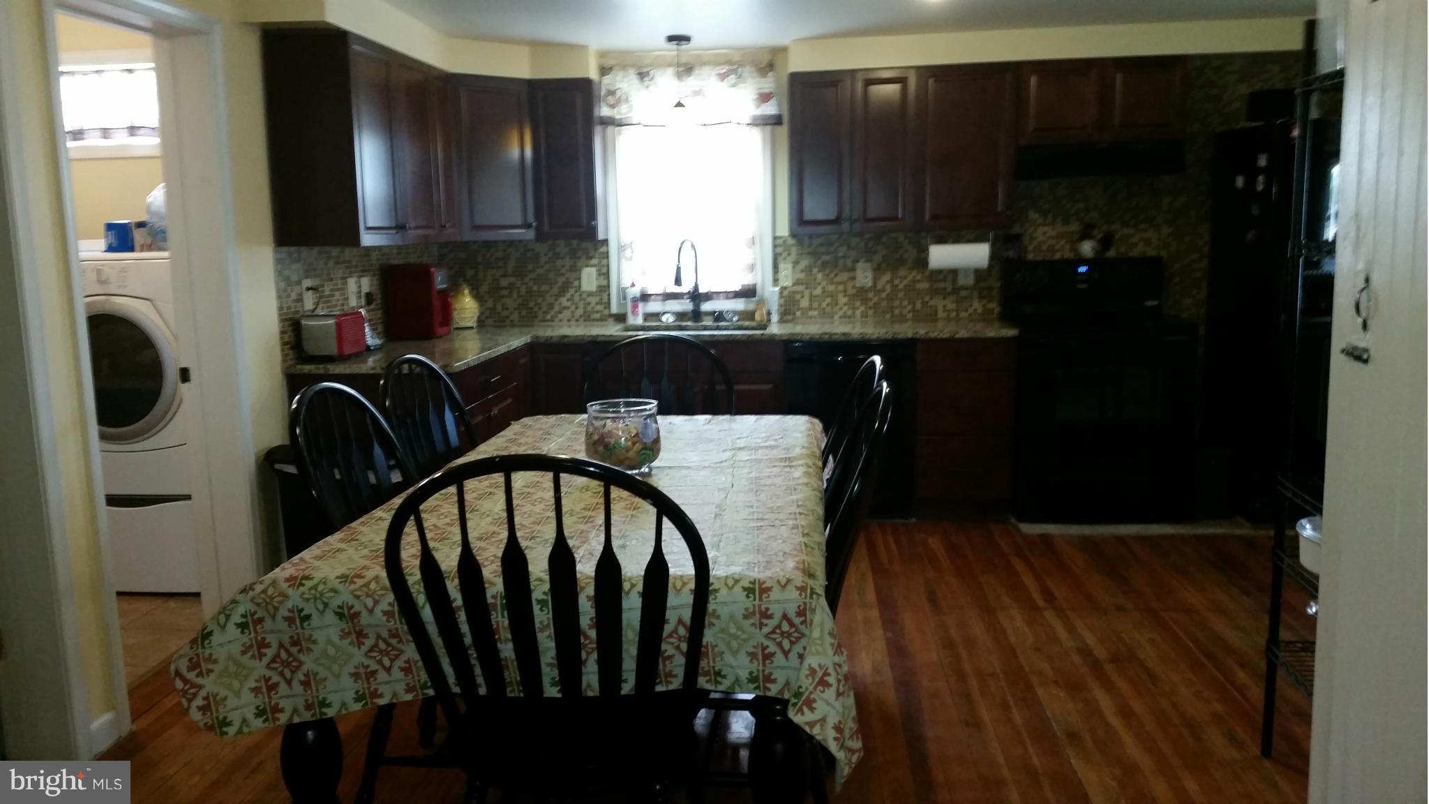21203 San Mar Road Boonsboro, MD 21713 - Photo 3 of 30 Kitchen