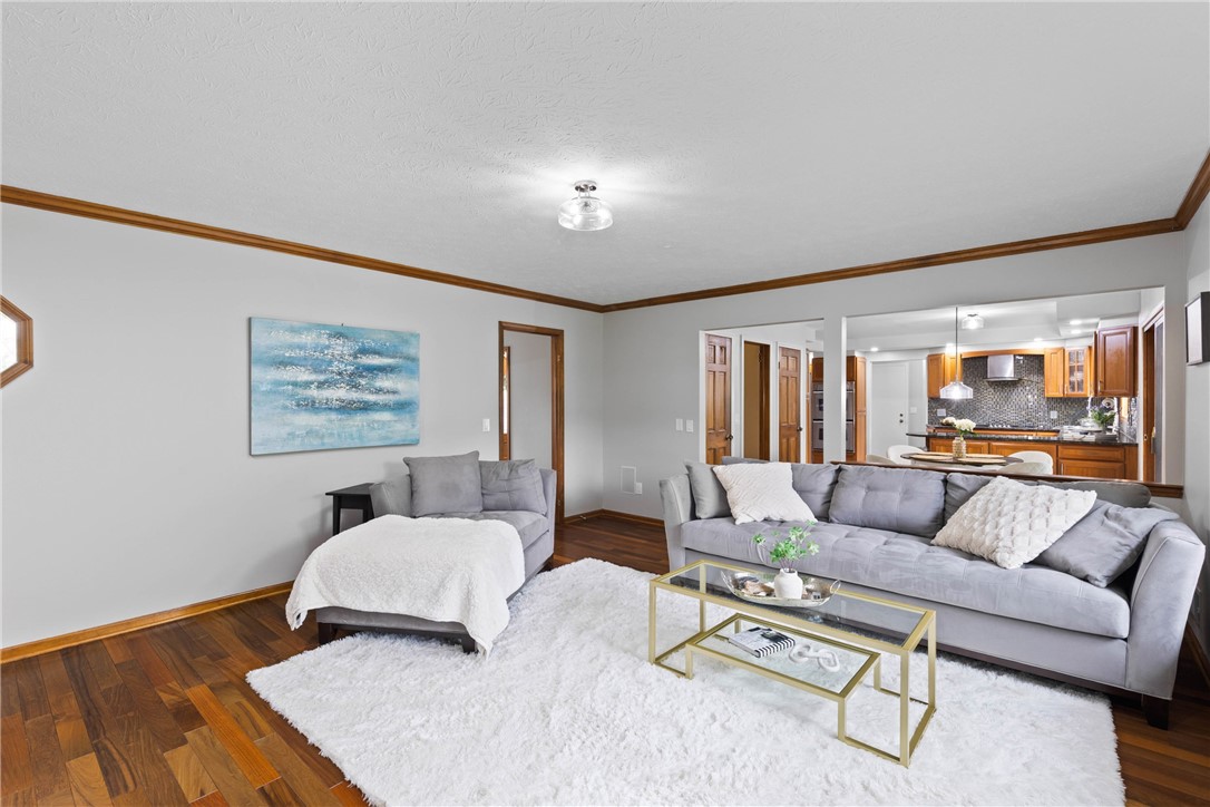 25 Saddle Brook Pittsford, NY 14534 - Photo 13 of 50