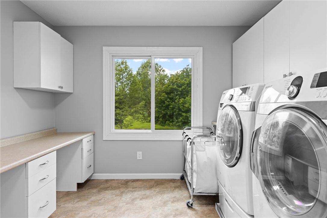 25 Saddle Brook Pittsford, NY 14534 - Photo 37 of 50