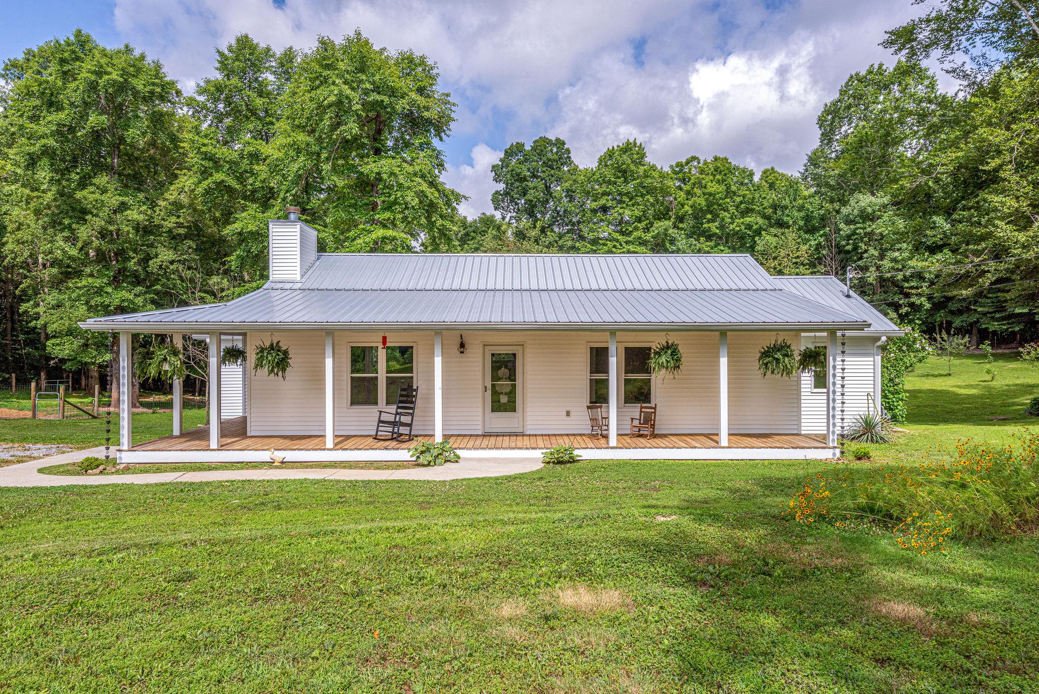 321 Murrell Road Dickson, TN 37055 - Photo 1 of 28