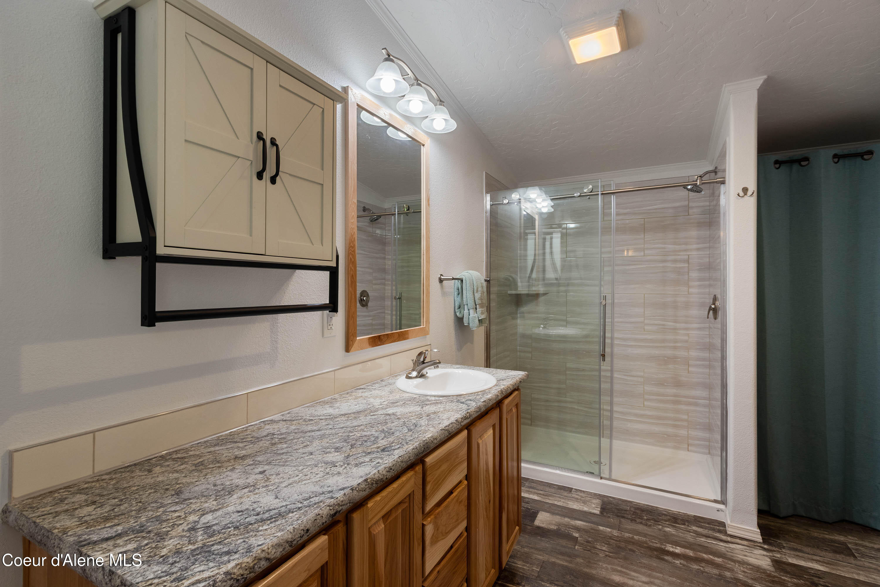 533 Artisan Way Sandpoint, ID 83864 - Photo 23 of 40 Master Bathroo