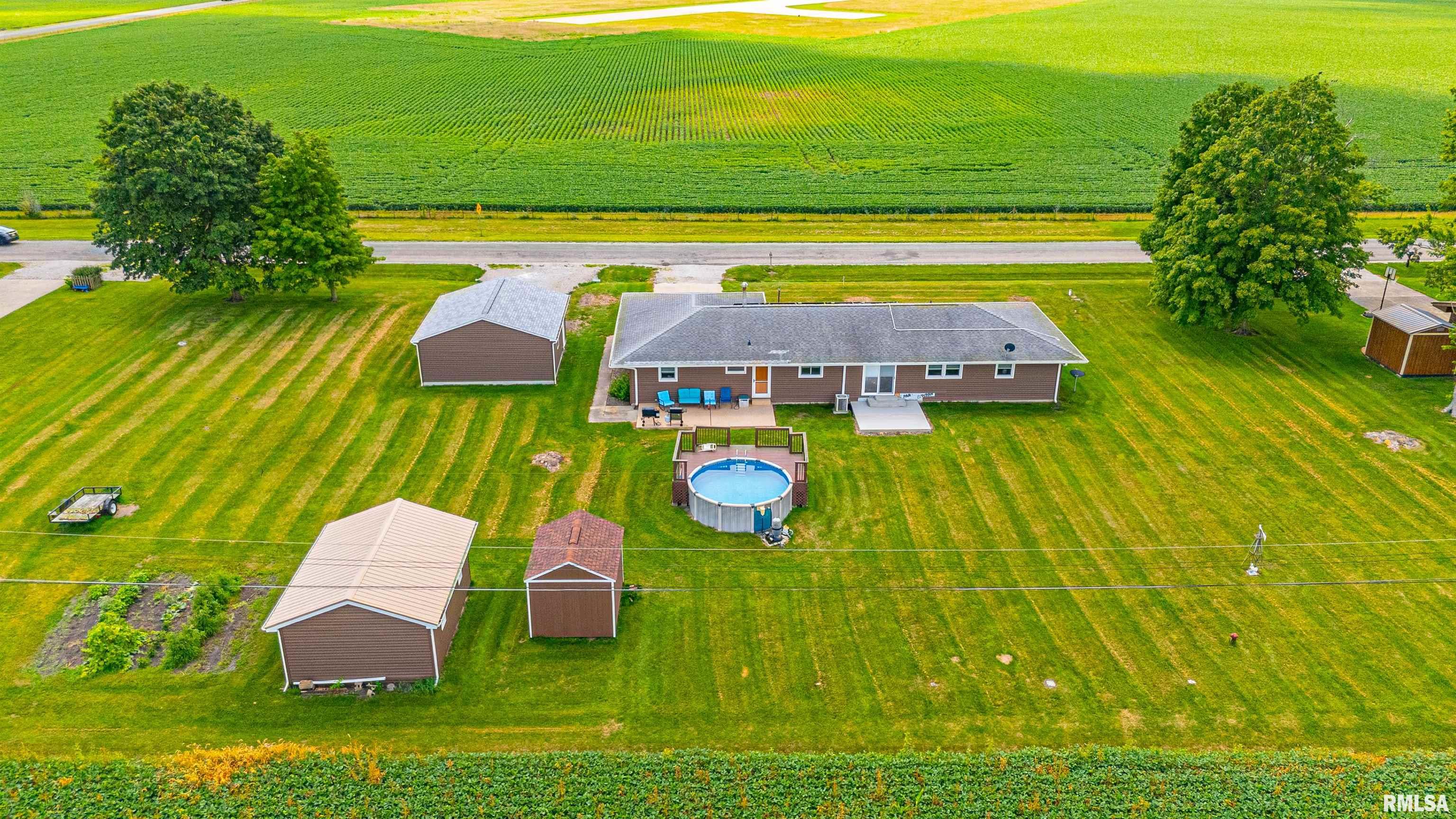 1390 Airport Road Lincoln, IL 62656 - Photo 28 of 34