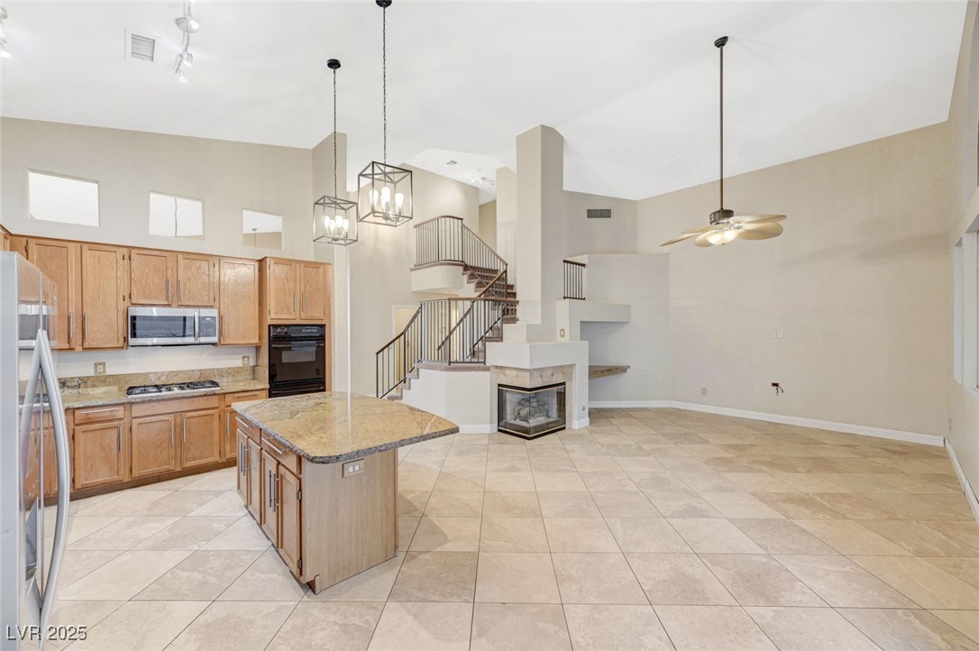 2011 Summerside Court Henderson, NV 89012 - Photo 19 of 71