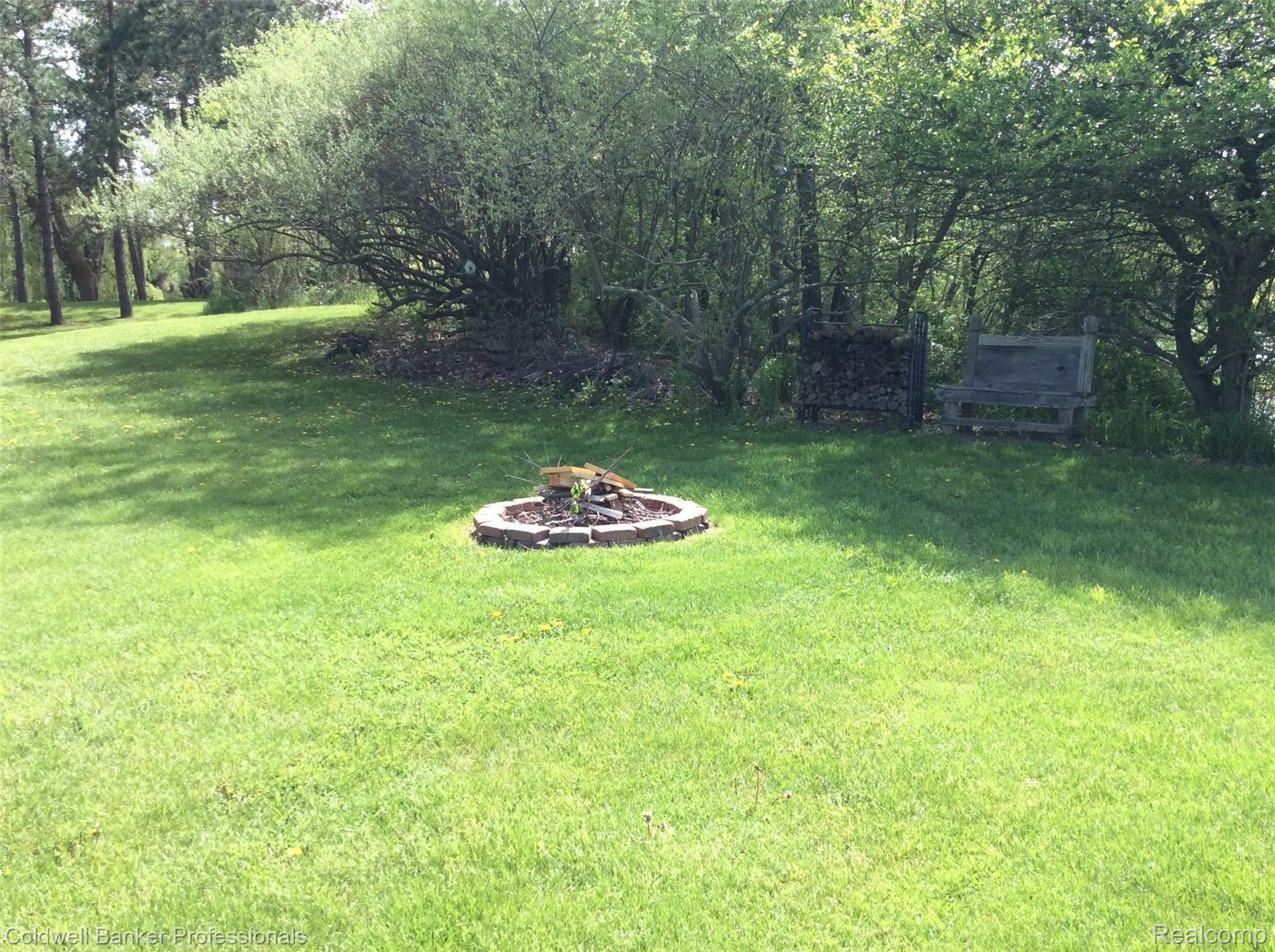 3530 Baldwin Road Metamora, MI 48455 - Photo 9 of 44 37272628-AF6B-4435-A2C0-9B38989FCF4E.jpeg