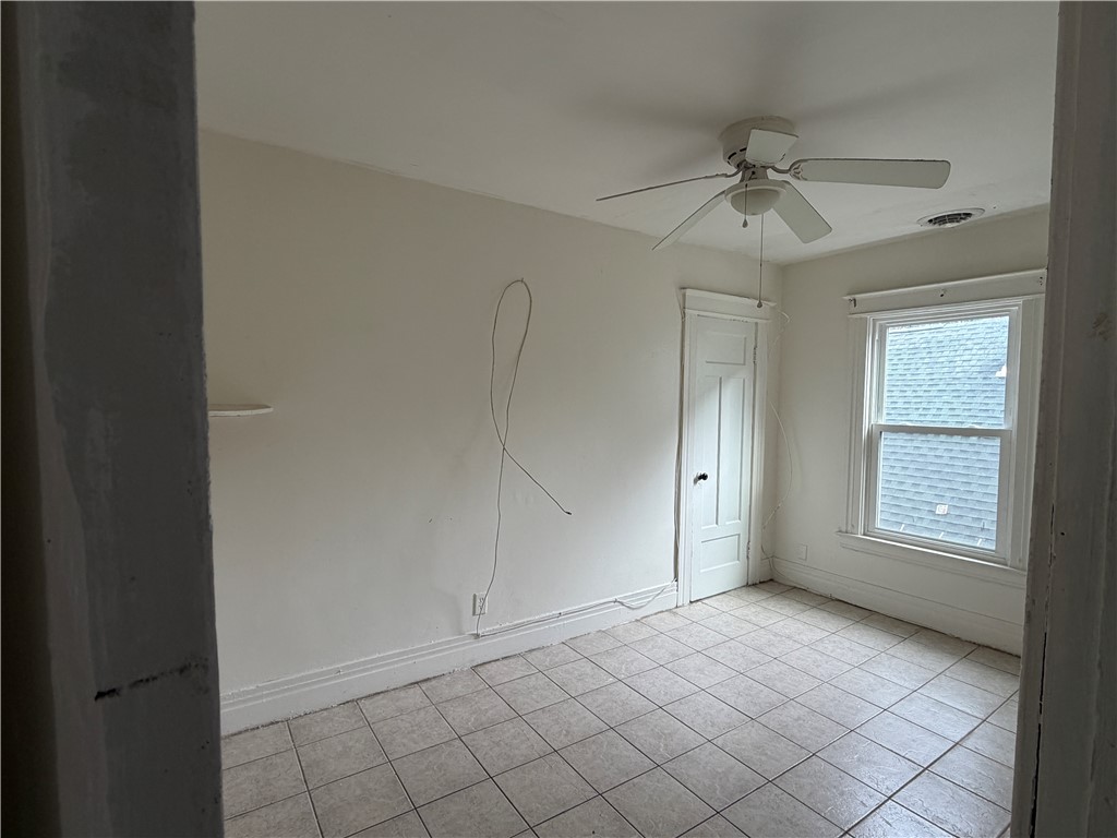 764 Jay Street Rochester, NY 14606 - Photo 23 of 34