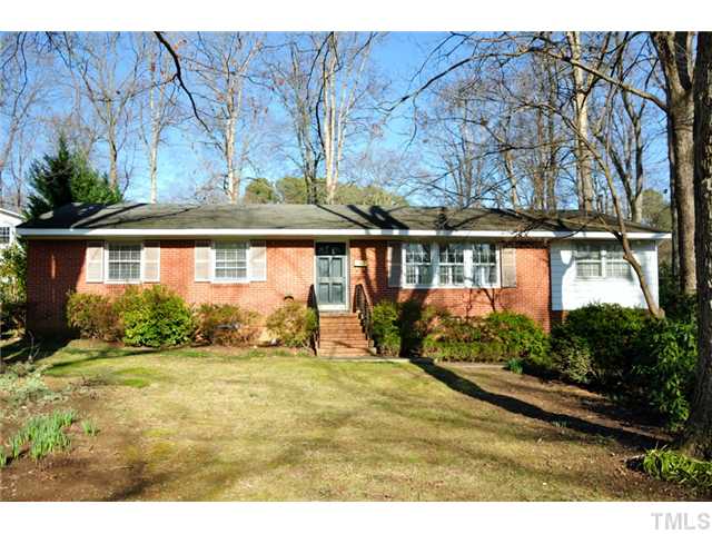 507 East Cornwall Road Cary, NC 27511 - Photo 1 of 25 Gallery Image 1