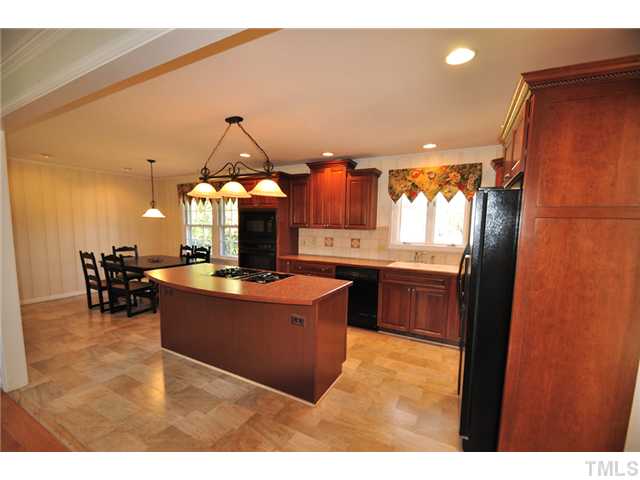 507 East Cornwall Road Cary, NC 27511 - Photo 7 of 25 Gallery Image 7